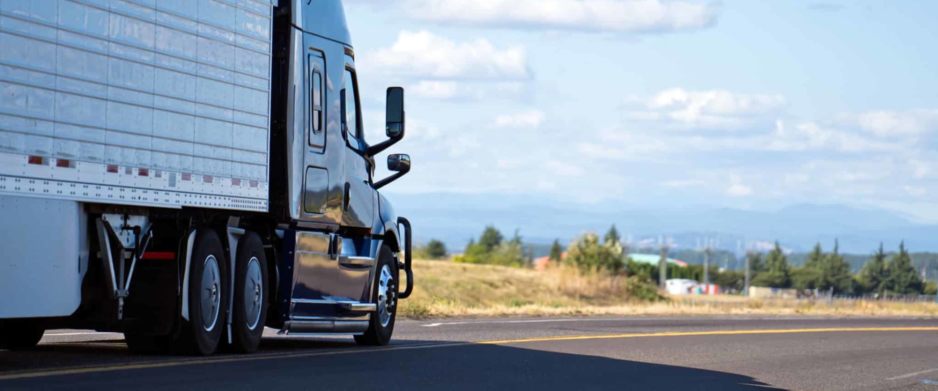 Choosing the Right Long Distance Moving Company