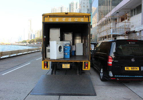 Don't Make These Mistakes When Choosing A Moving And Storage Service In Tampa Bay Area